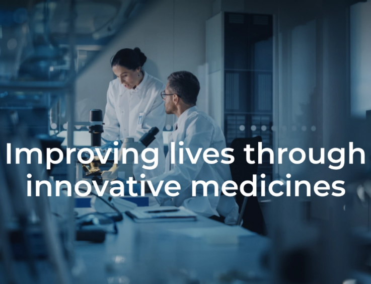 invoX Pharma campagnebeeld met medisch onderzoeksteam